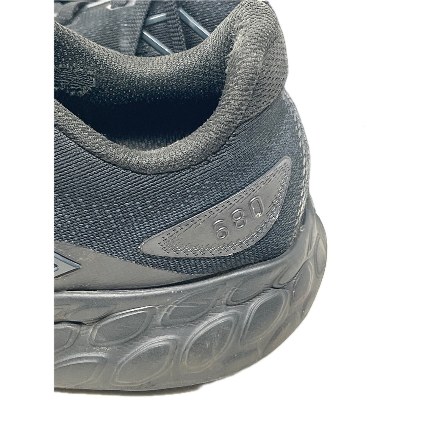 New Balance Fresh Foam 680v8 2E Wide 'Black' Mens 10.5
