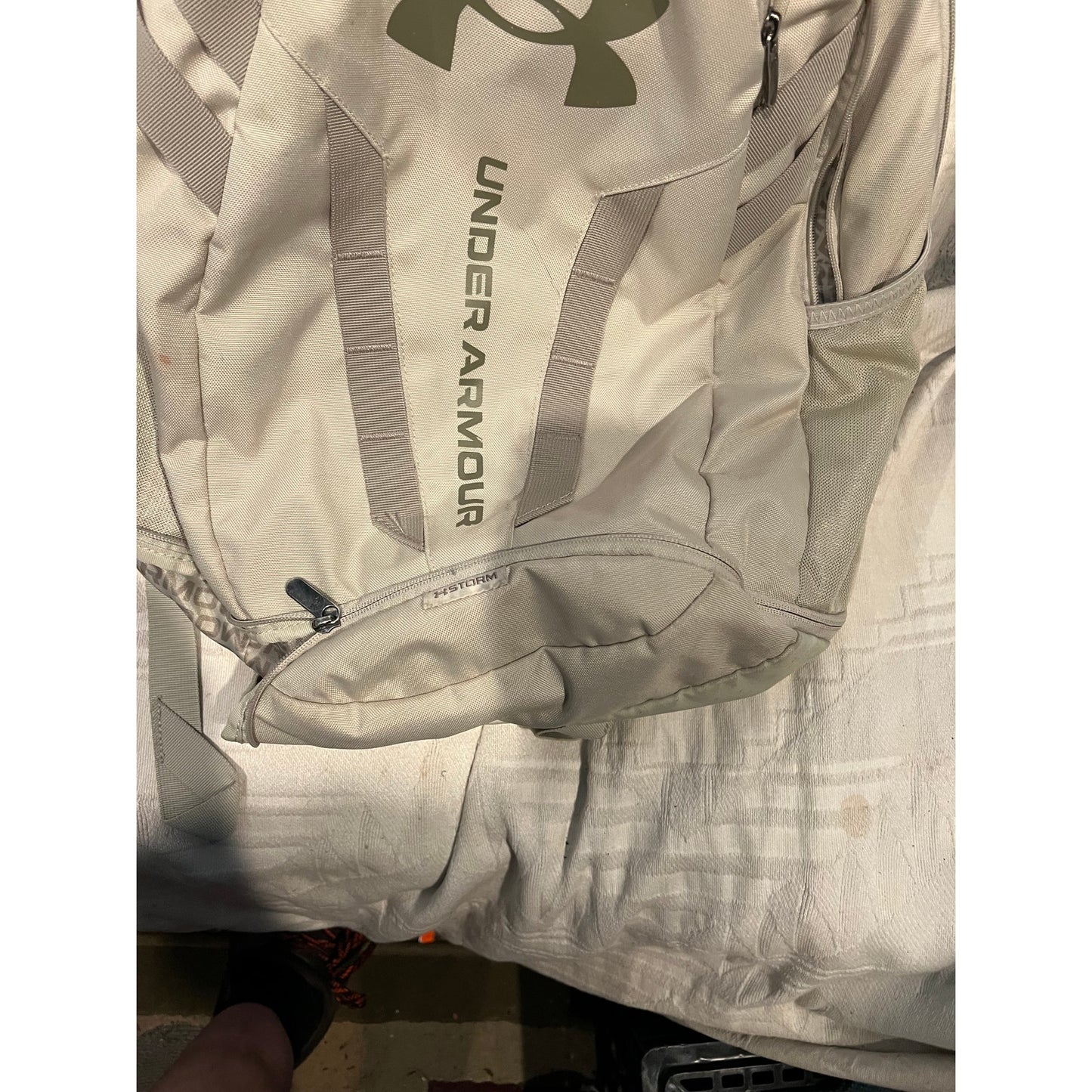 Under Armour Beige Cream Hustle 5.0 Backpack