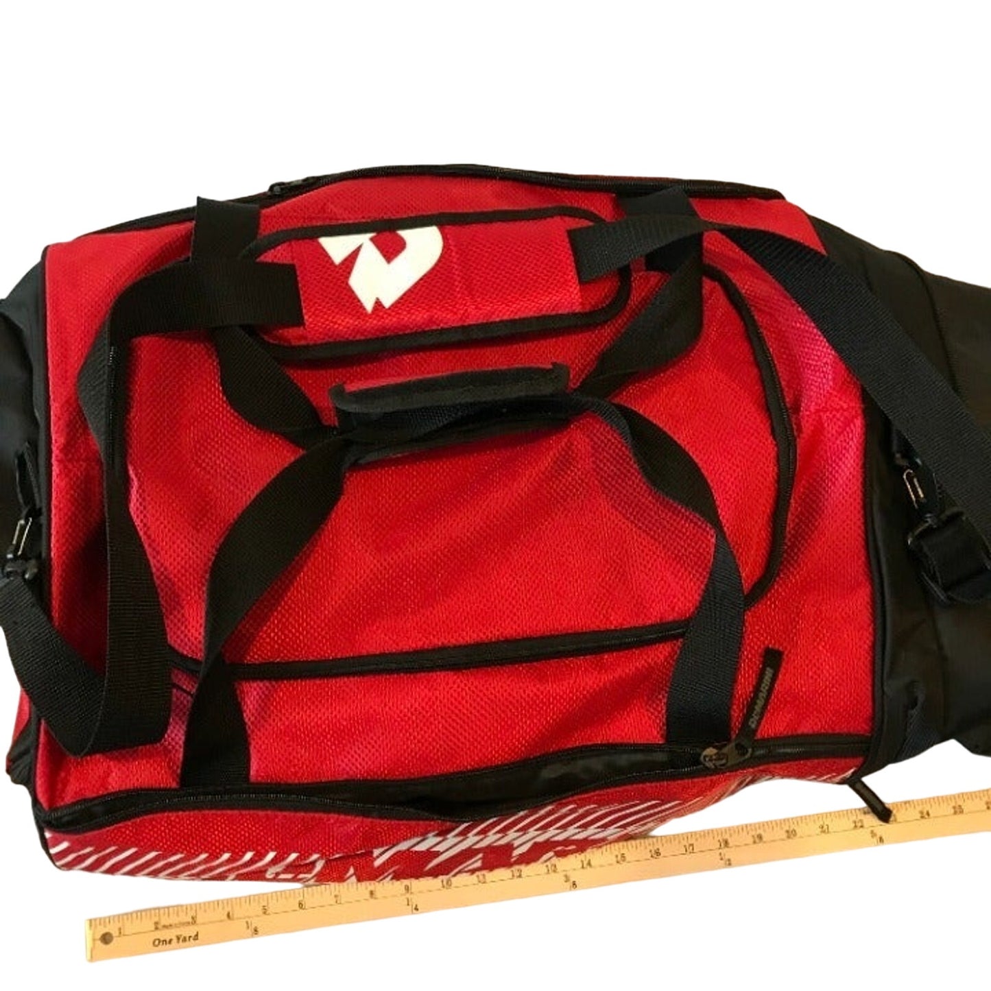 Bolsa de deporte DeMarini rojo/negro 36x18x10