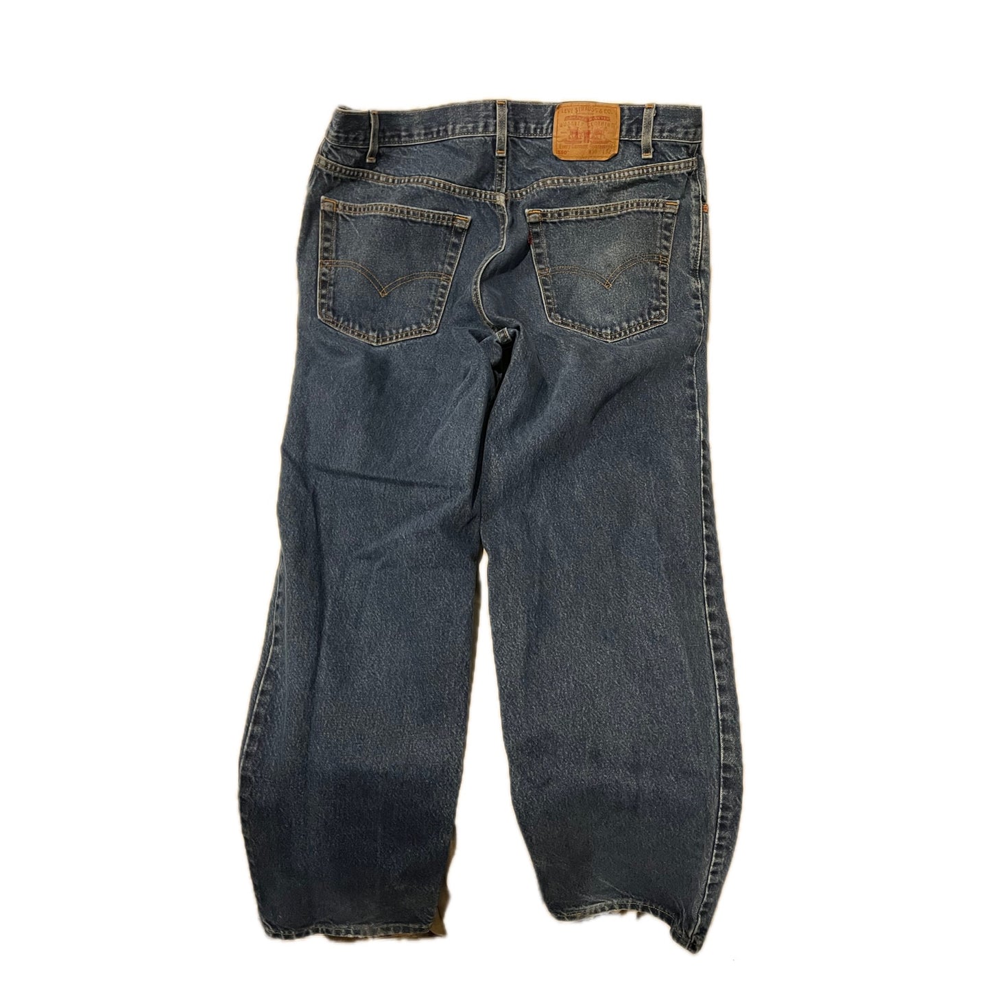 Jeans Levi's 550 Relaxed Fit Pierna Cónica 38x32