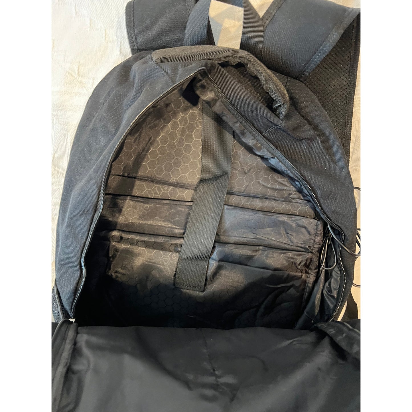 NO BRAND Black Swiss Like XL Backpack
