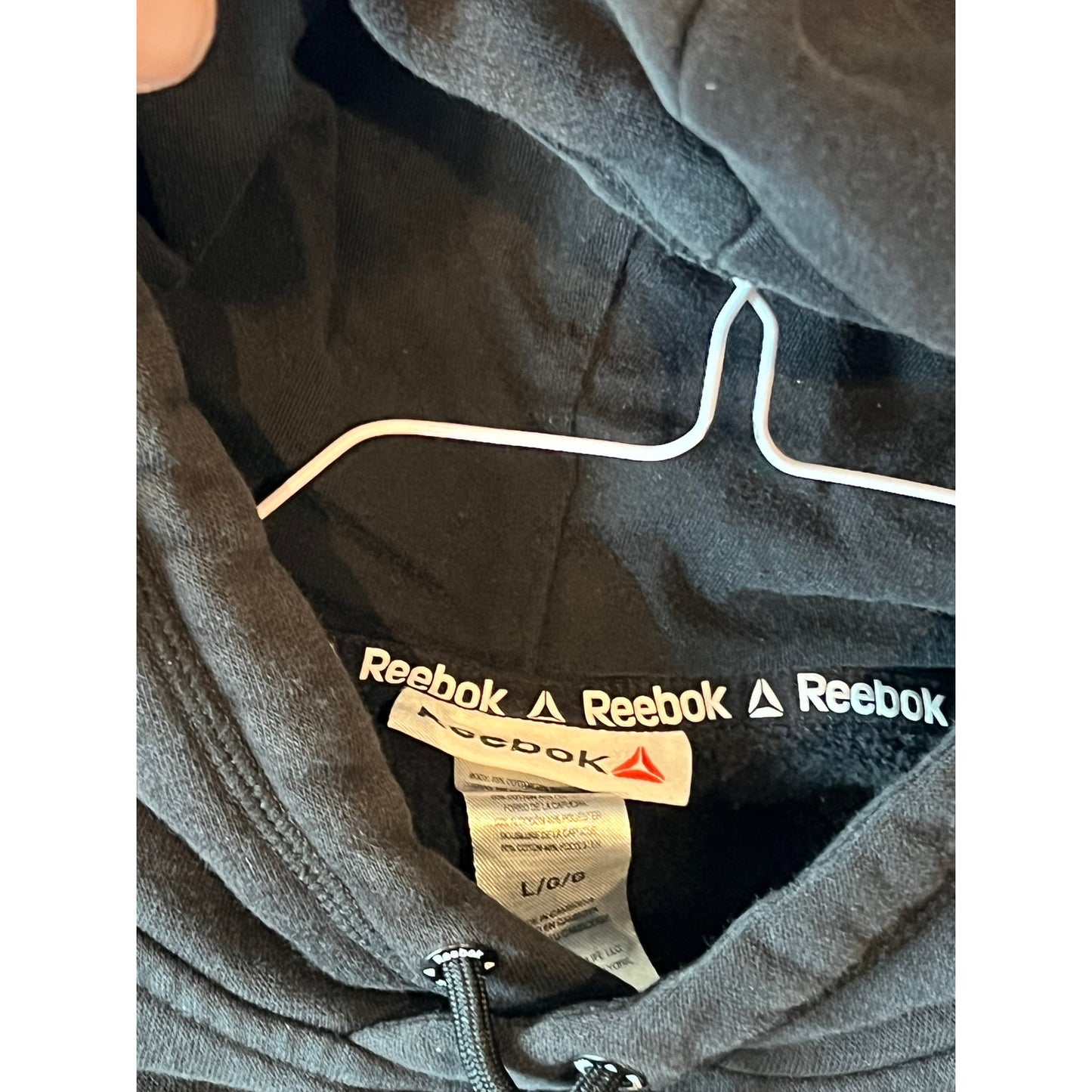 Reebok Black Hoodie Mens L